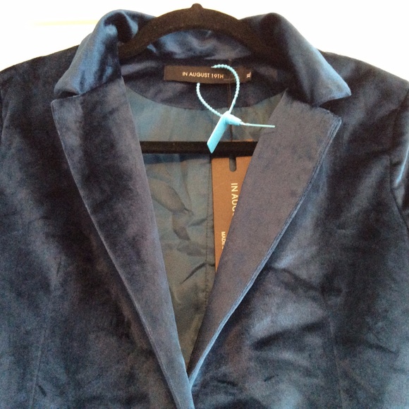 Midnight blue velvet pants suit - Picture 2 of 5
